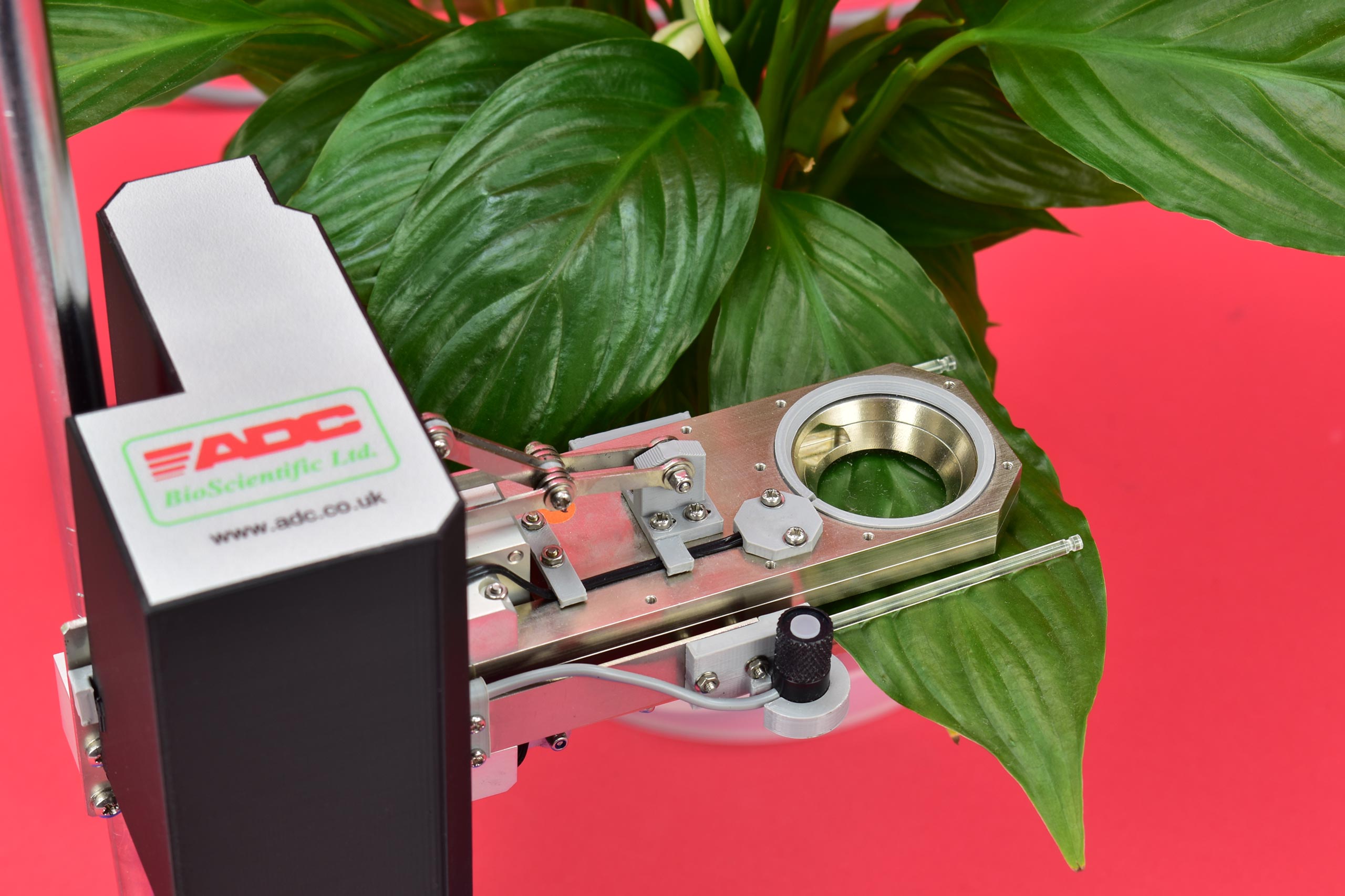 Automated Photosynthesis System console closed on leaf